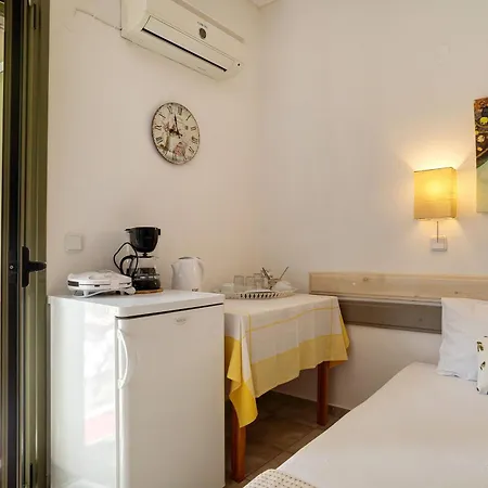 Nontas 20 * Kalamitsi (Lefkada)