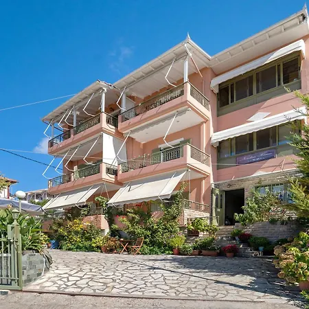 Nontas 20 * Kalamitsi (Lefkada)